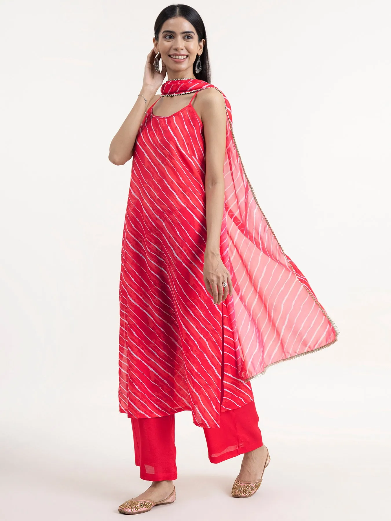 Chanderi Leheriya Kurta Set With Dupatta - Red