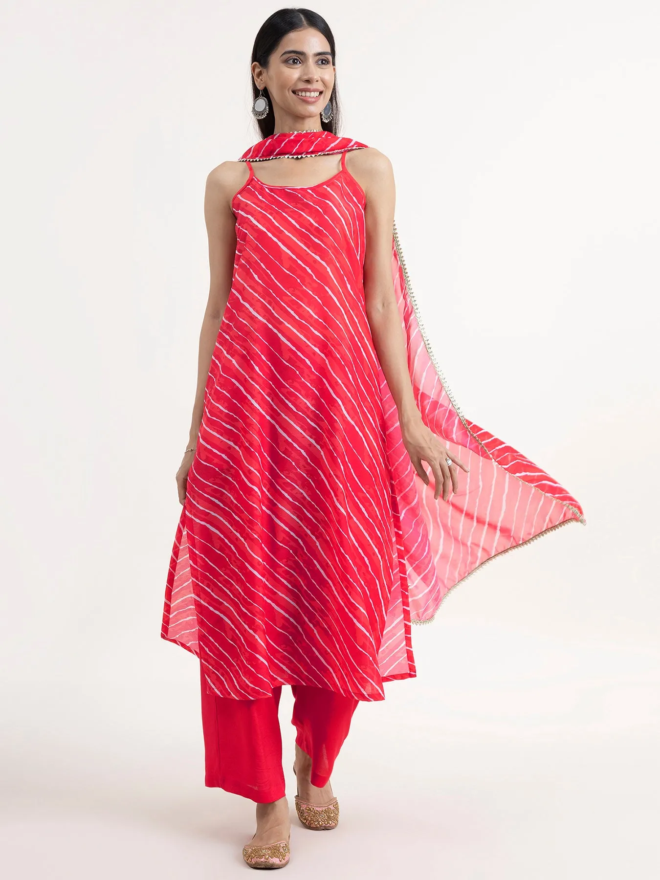 Chanderi Leheriya Kurta Set With Dupatta - Red