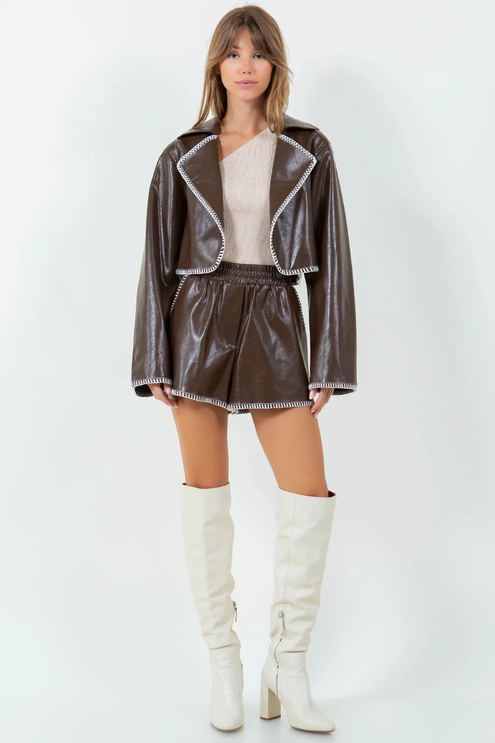 CONTRAST BLANKET STITCHED CROPPED PU LEATHER JACKET - CHOCO BROWN