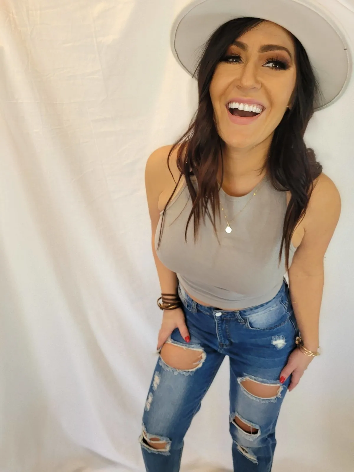 High Raise Distressed Jeans