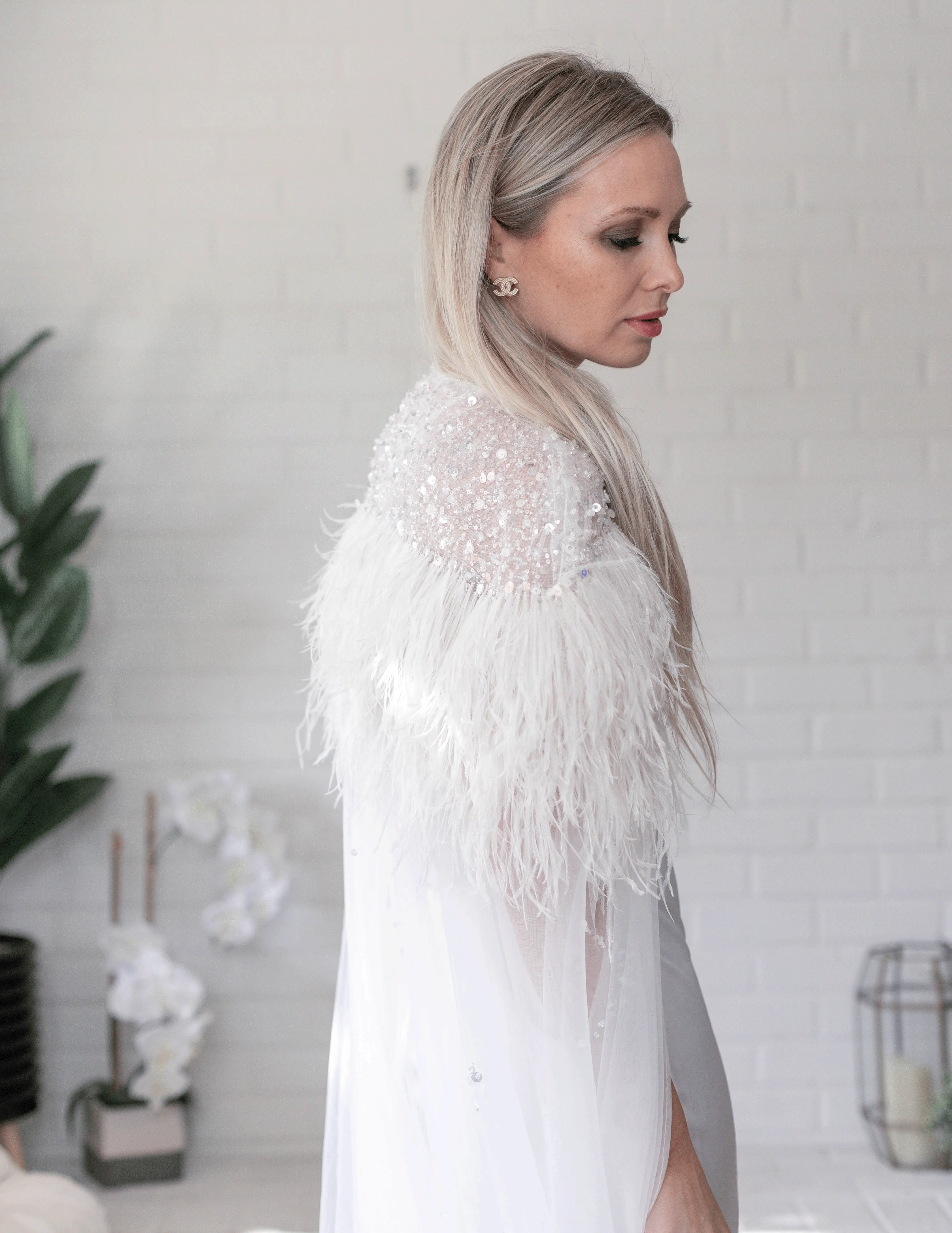 Isabel Feather Cape in Ivory