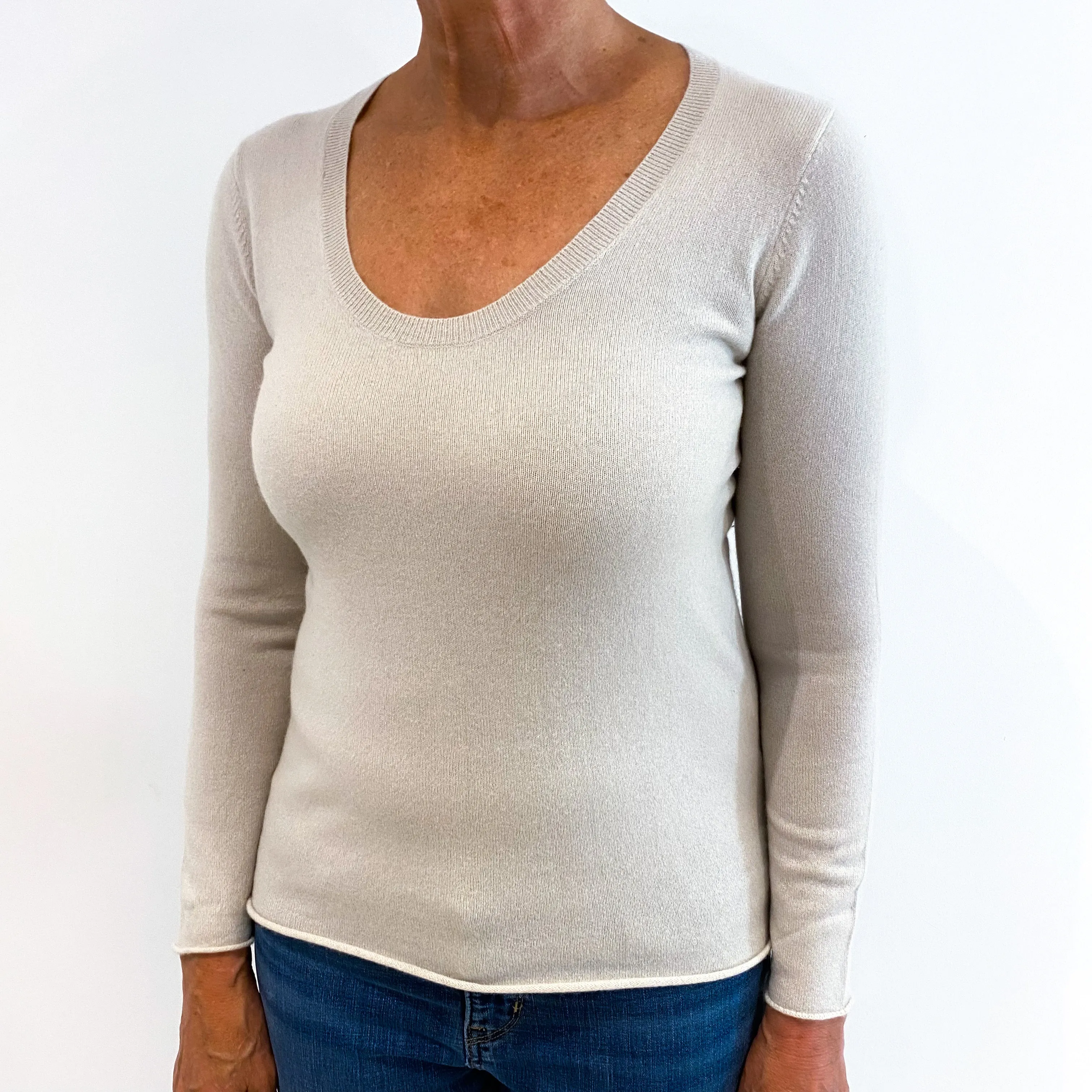 Ivory Cashmere Scoop Neck Jumper Medium