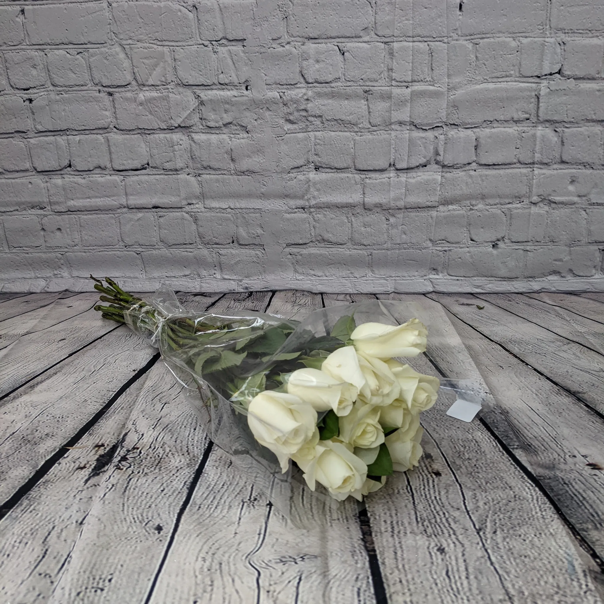 Long Stem Rose Bouquet - 1 dozen