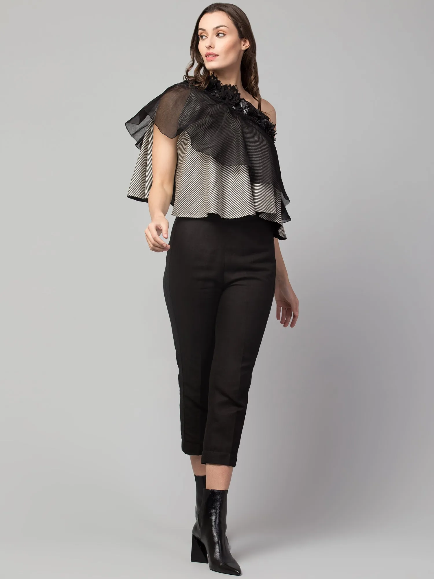 ONE SHOULDER LAYERED TOP WITH CAPE