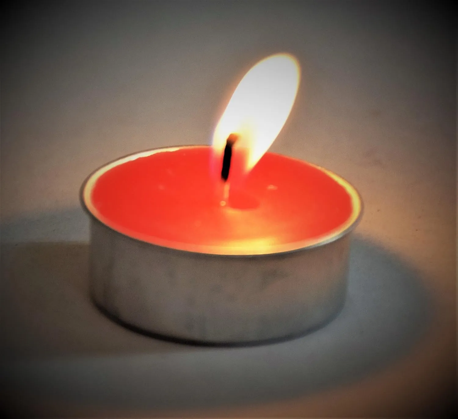 PeepalComm Premium Unscented Smokeless T-Light Candles Set of 200 for Diwali Decoration,Home,Office (Red Set of 200)