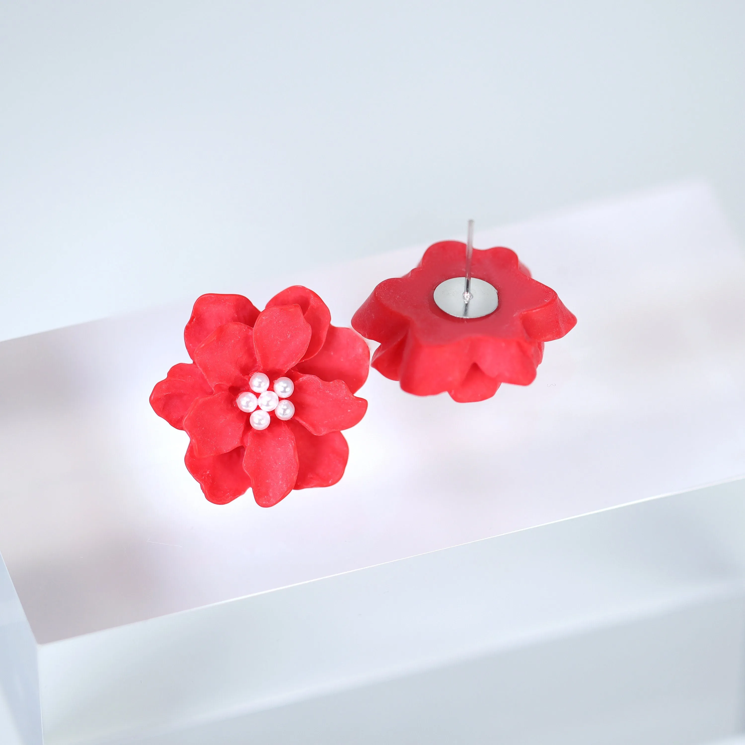 Red Flower Pearl Earrings, Bridal Jewelry, Bridal Stud Earrings, Bridal Earrings, Statement Earrings, Bridesmaid Earring.