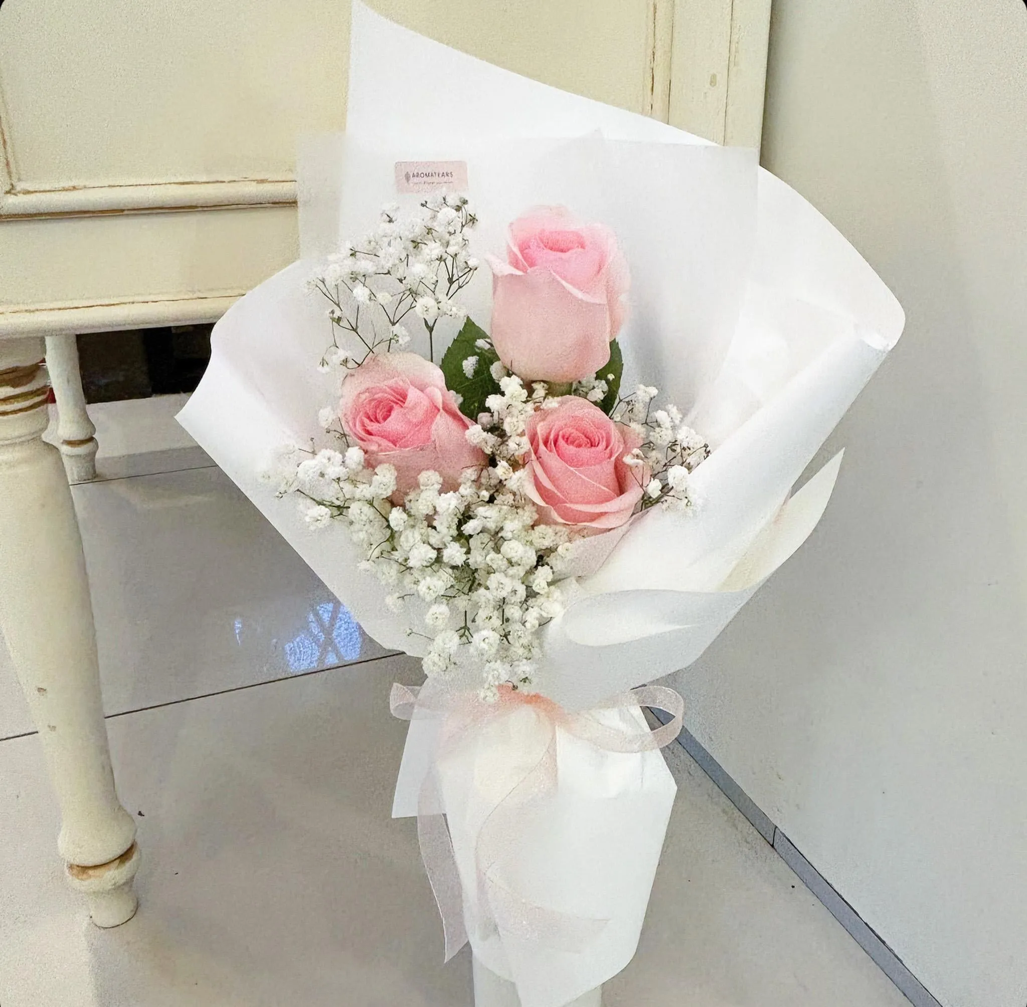 Romantic 3 Fresh Rose Bouquet