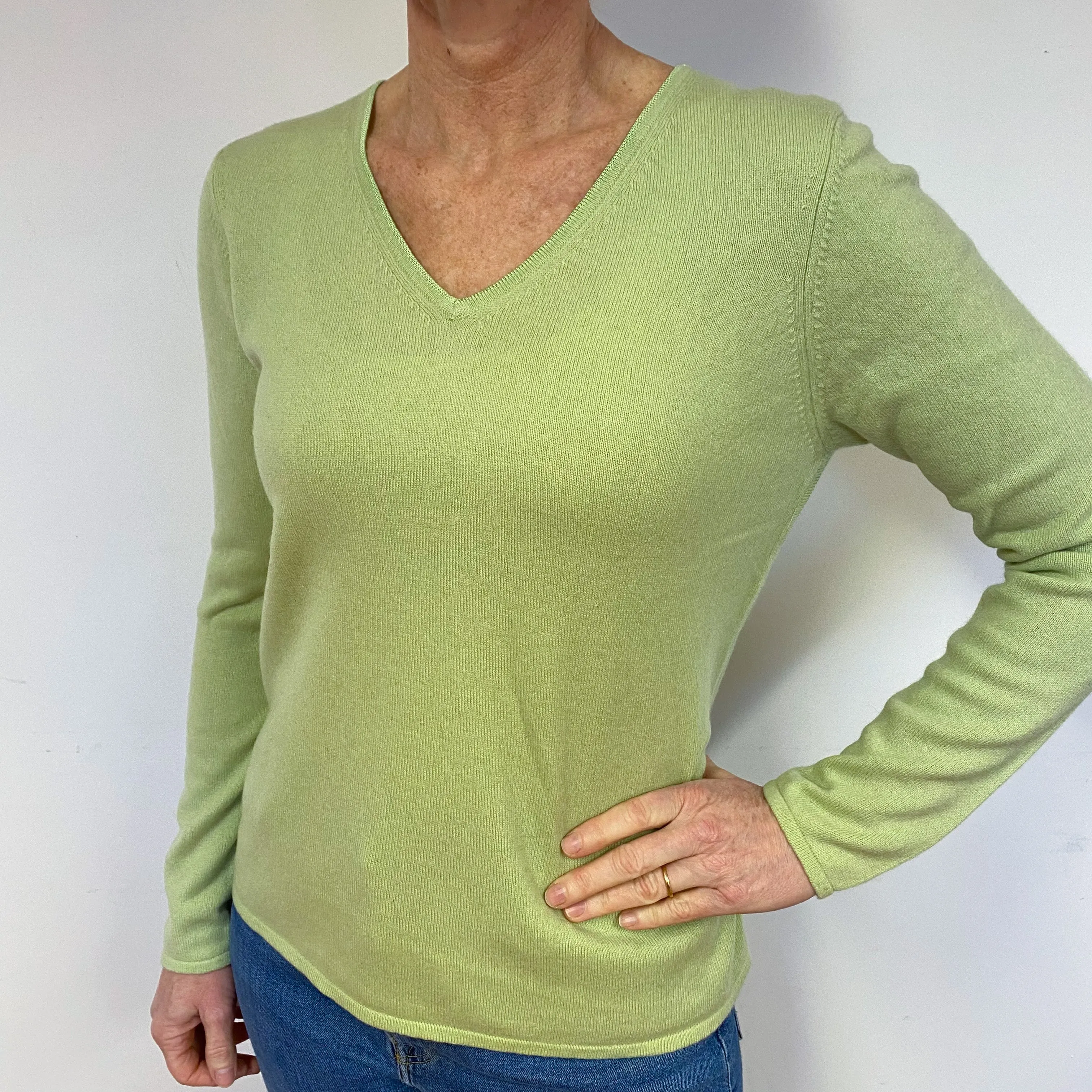 Soft Lime Green Cashmere V-Neck Jumper Medium