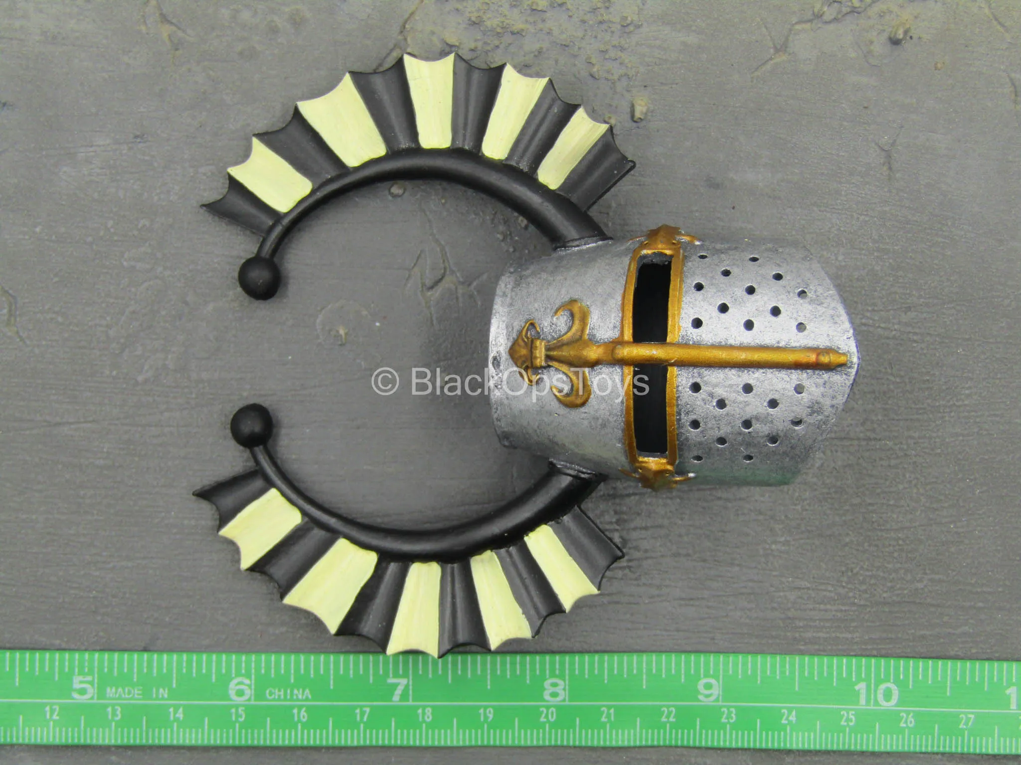 St Johns Knights - Metal Knights Helmet w/Crest
