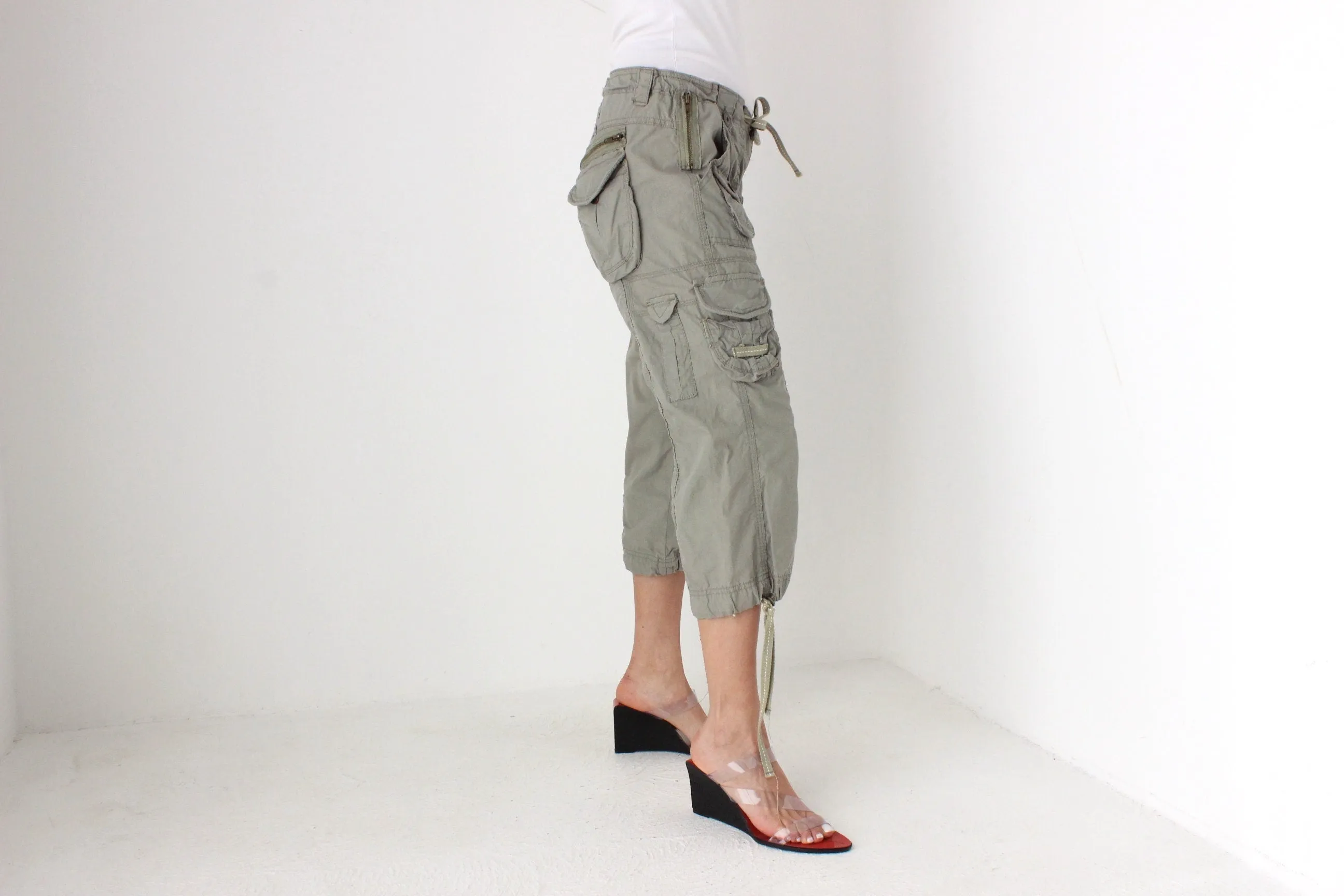 Y2K Khaki Cropped Knee Length Cargo Capri Pants